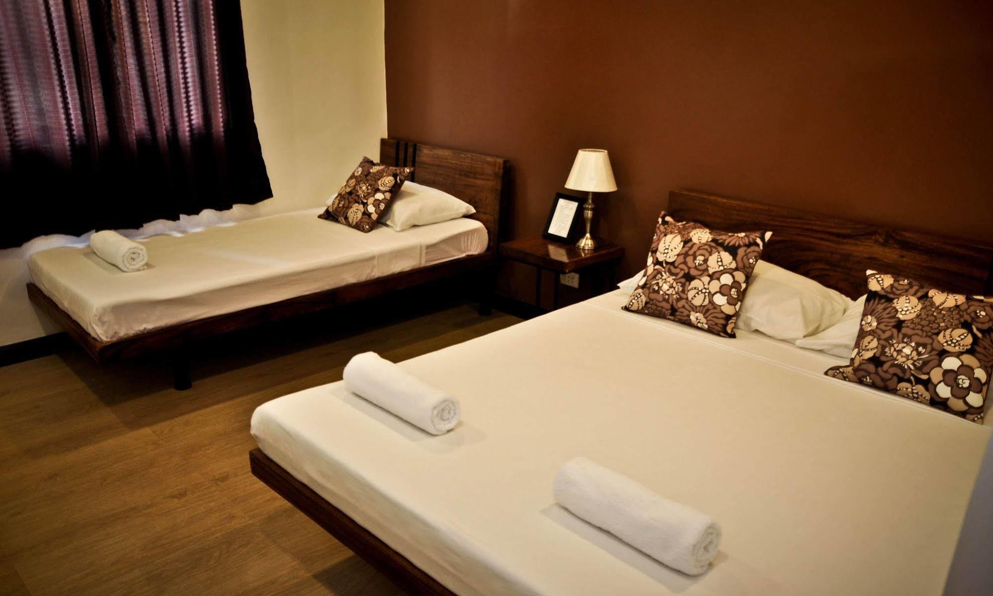 Cleon Villas Pension Puerto Princesa Exterior photo