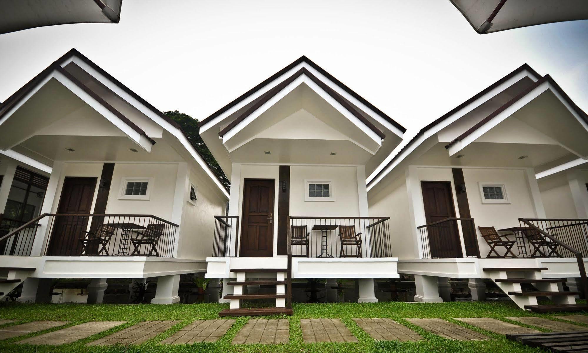 Cleon Villas Pension Puerto Princesa Exterior photo